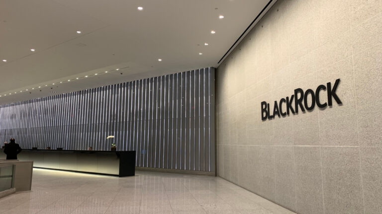 CryptoQuant: SEC’in BlackRock’un Bitcoin’e onay vermesi, talebi azaltabilir