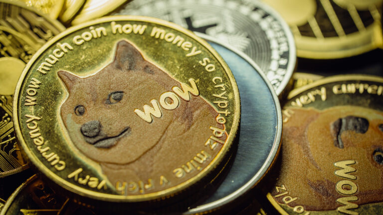 Usta Analist: Dogecoin’un 31 Milyarlık Direnci Aşması Durumunda Yol Uzun Açılır