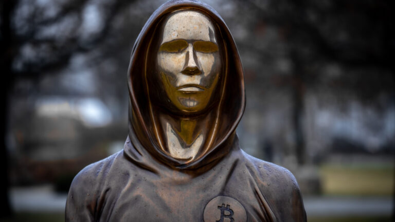 Gizemli Bir PR Ajansı, Satoshi Nakamoto’nun ‘Gerçek’ Kimliğini Bugün Açıklayacak!